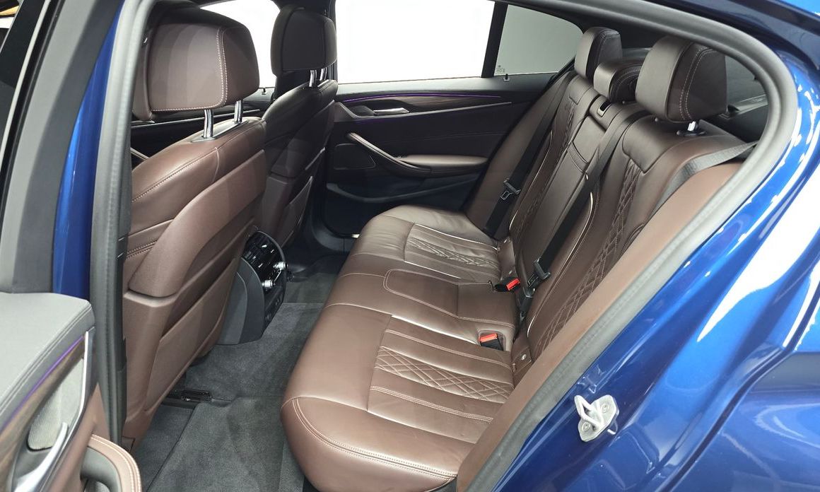 BMW 5-Series 2021
