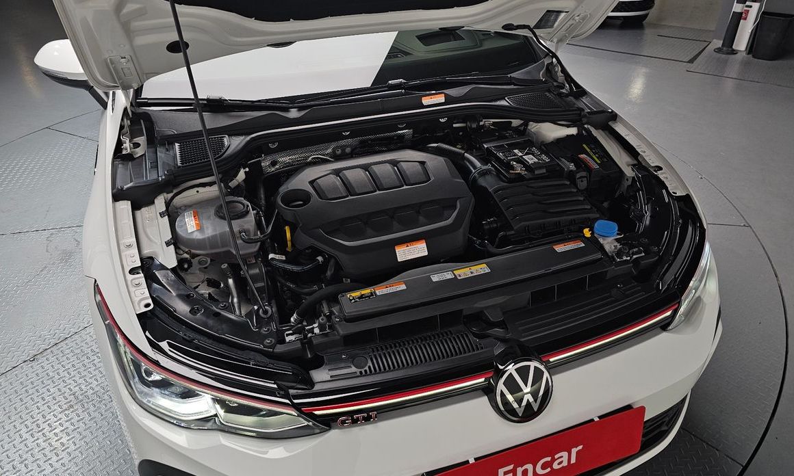 Volkswagen Golf 2024