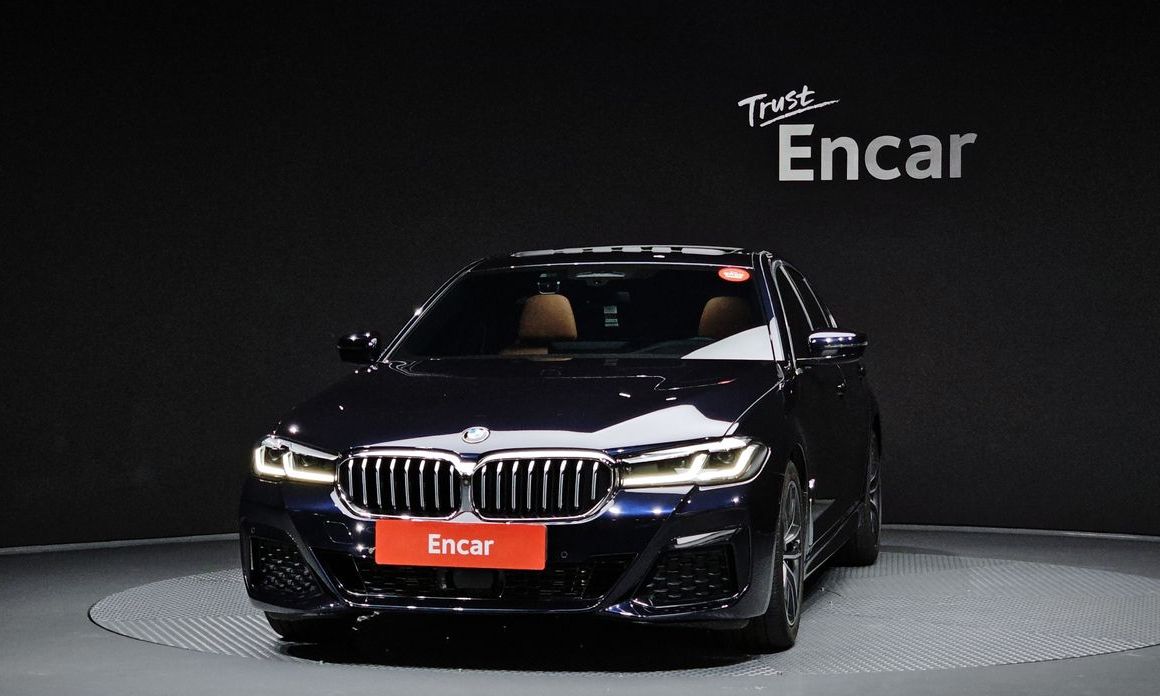 BMW 5-Series 2022