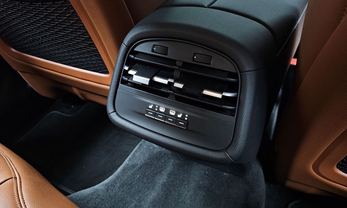 Maserati Ghibli 2022