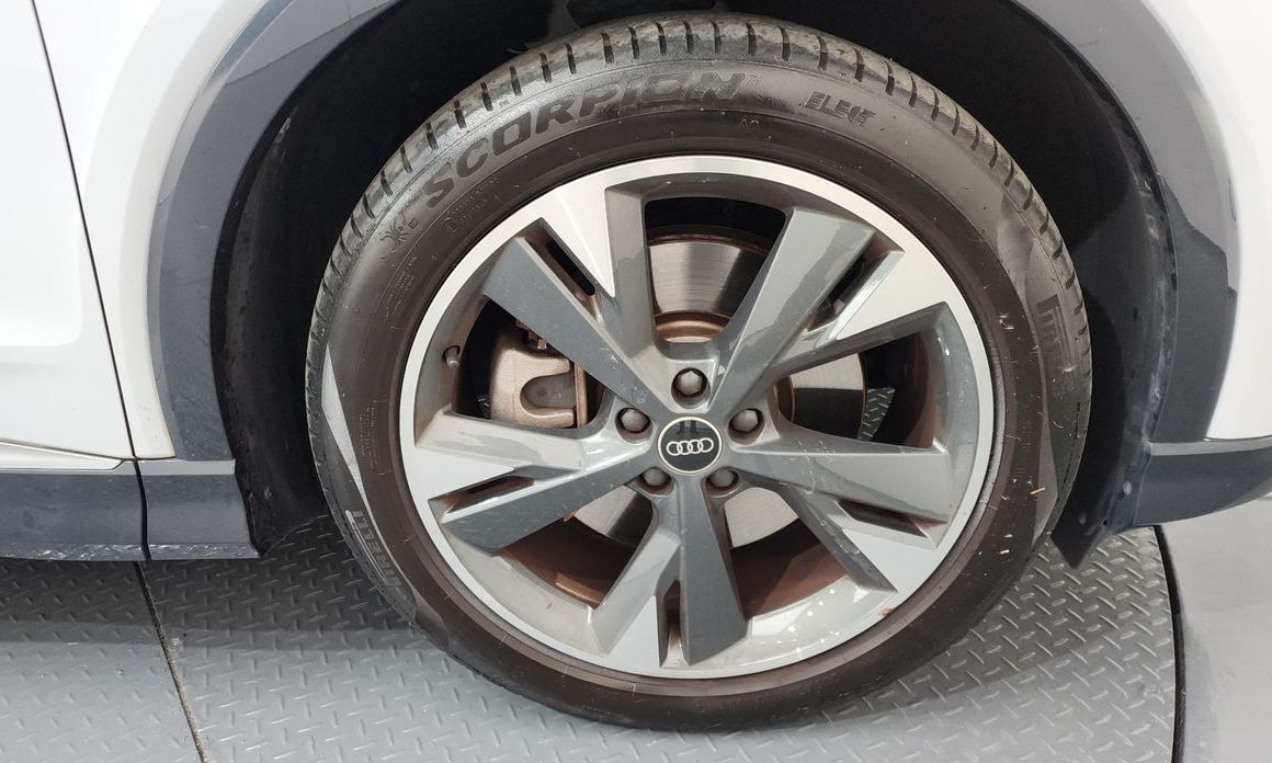 Audi Q4 e-tron 2022