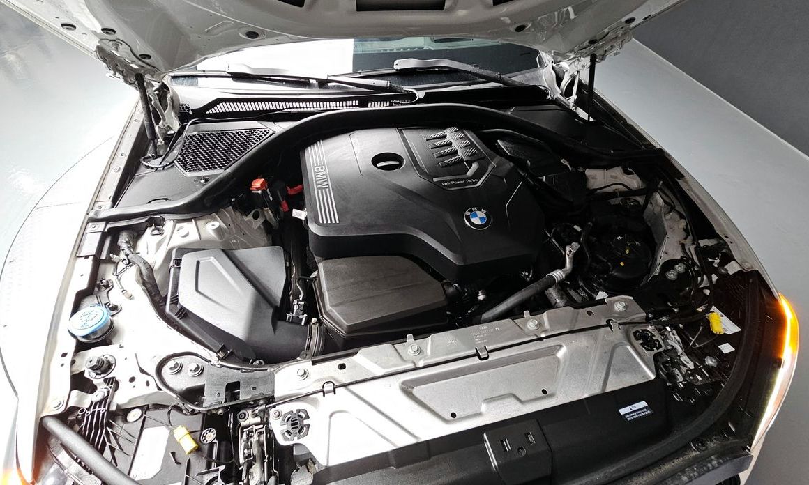 BMW 3-Series 2024