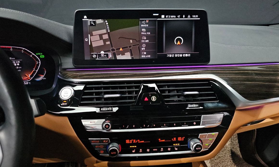 BMW 5-Series 2022