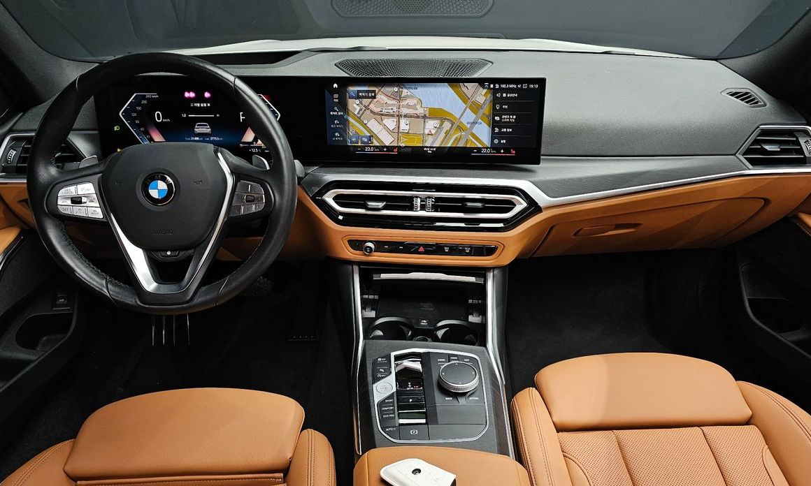 BMW 3-Series 2024