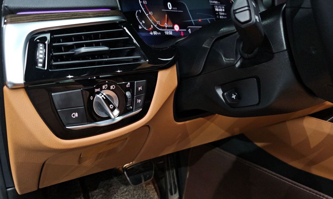 BMW 5-Series 2022