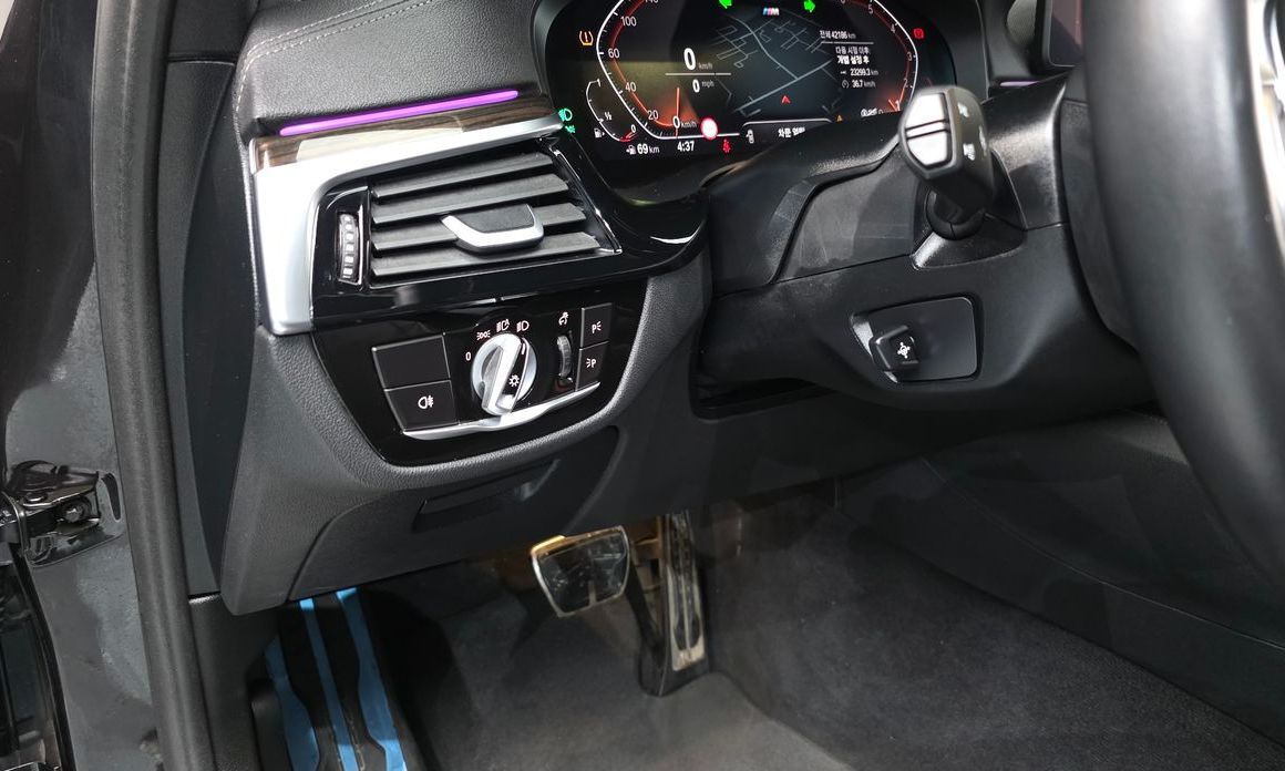 BMW 5-Series 2022