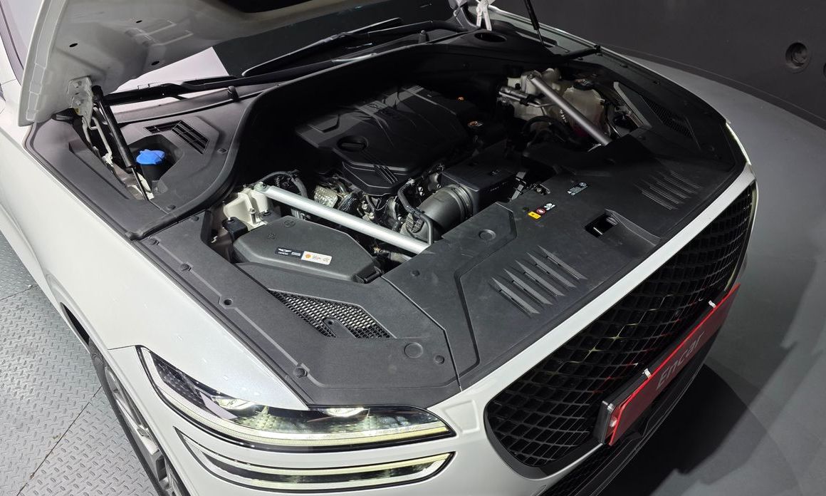Genesis GV70 2023