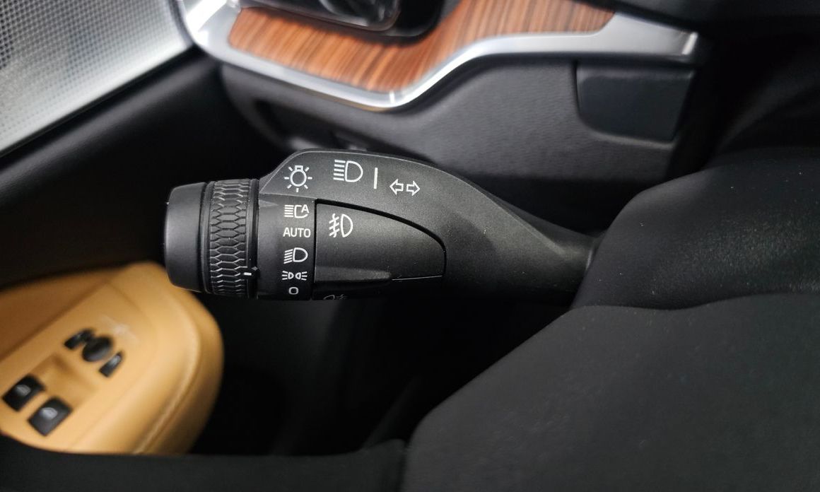 Volvo S60 2023