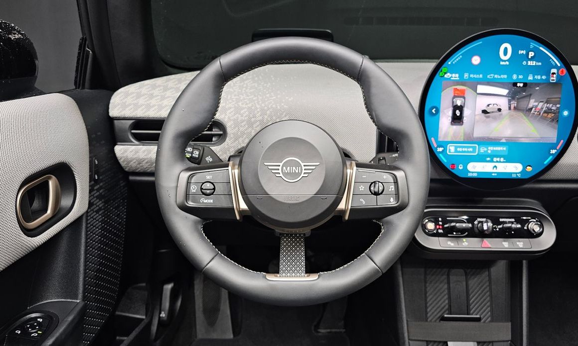 Mini Cooper Convertible 2025