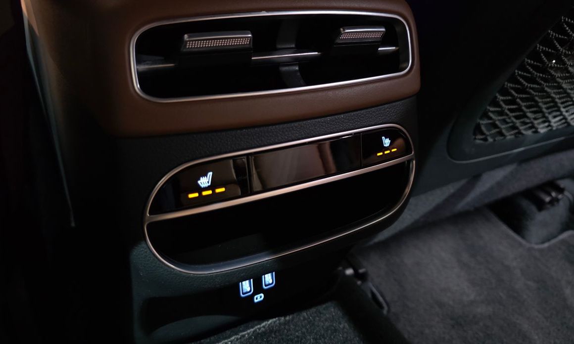 Genesis GV70 2023