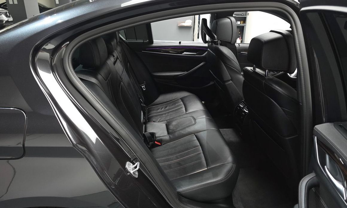 BMW 5-Series 2022