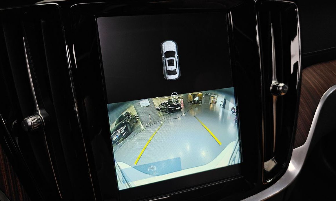 Volvo S60 2023