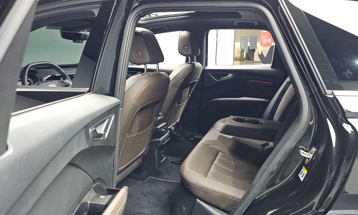 Audi Q4 e-tron 2023