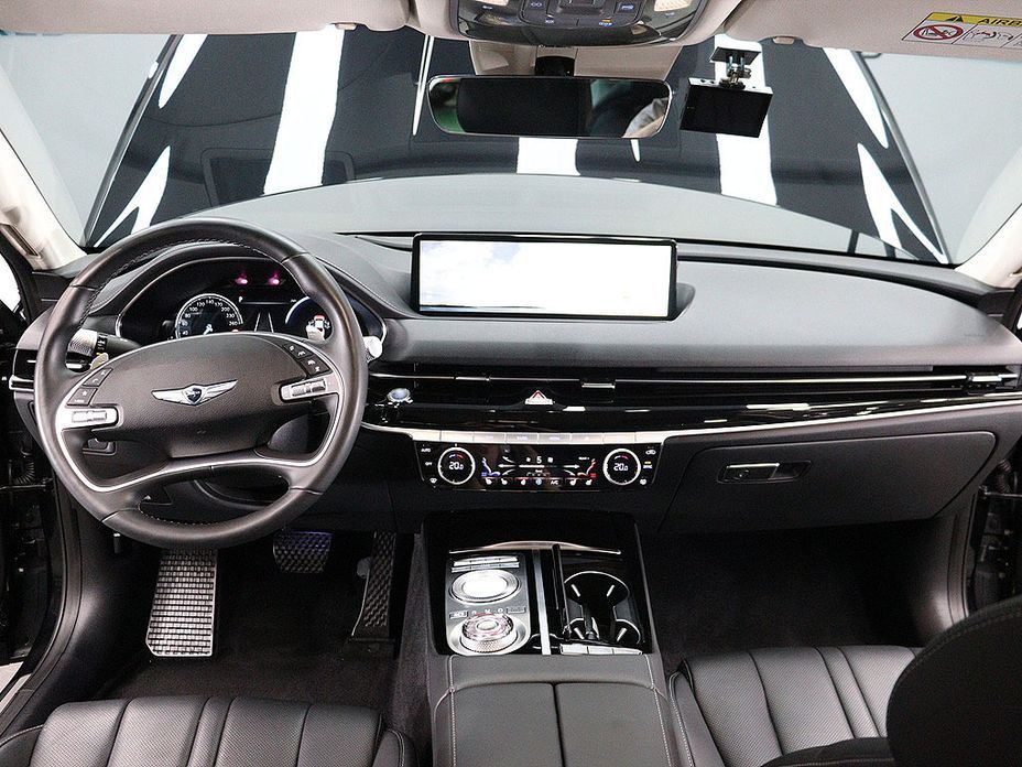 Genesis G80 2022
