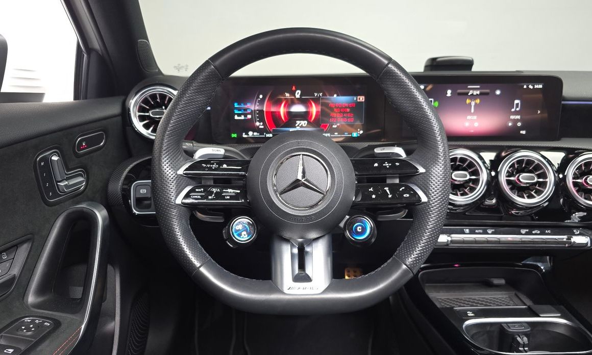Mercedes-Benz A-Class 2024