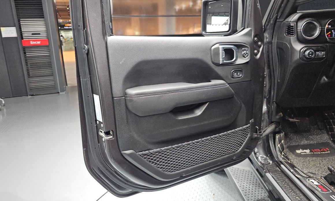 Jeep Wrangler 2021
