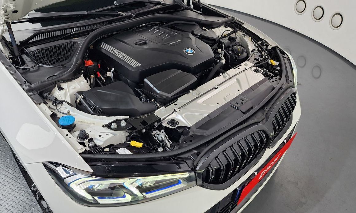BMW 3-Series 2024
