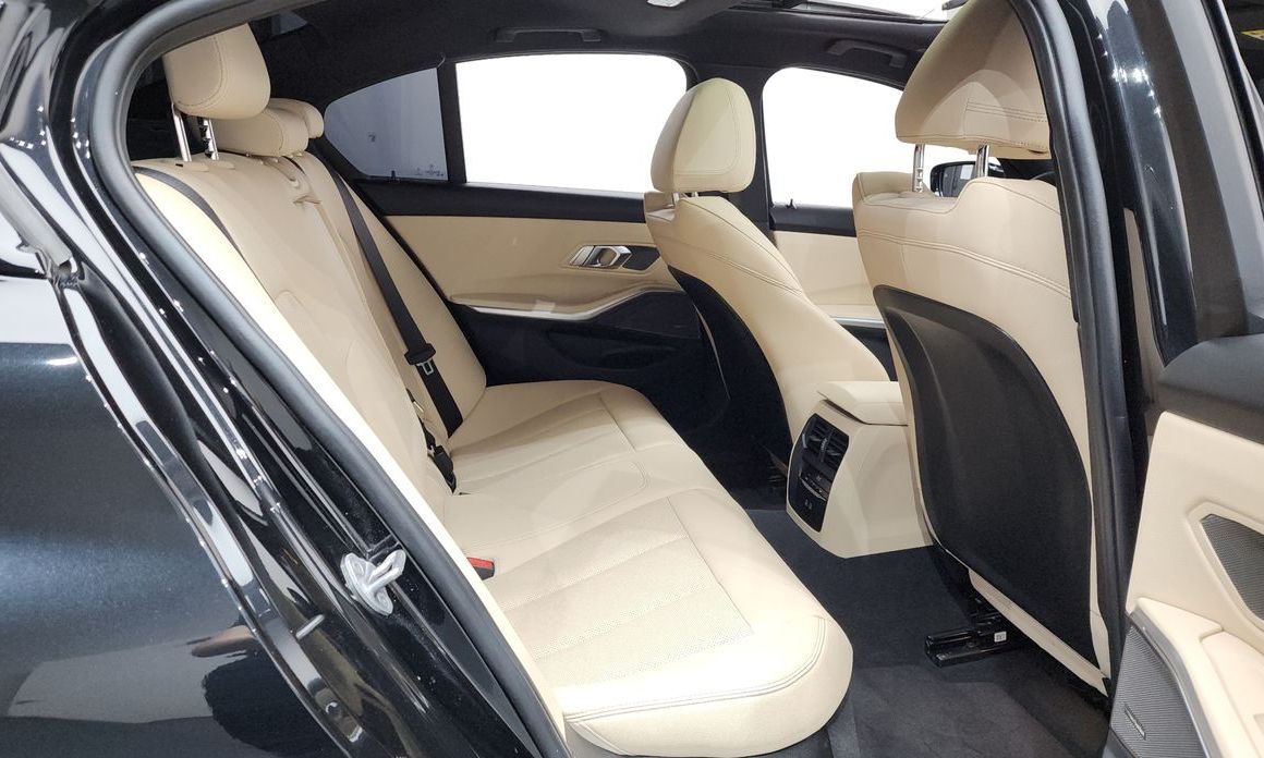 BMW 3-Series 2024