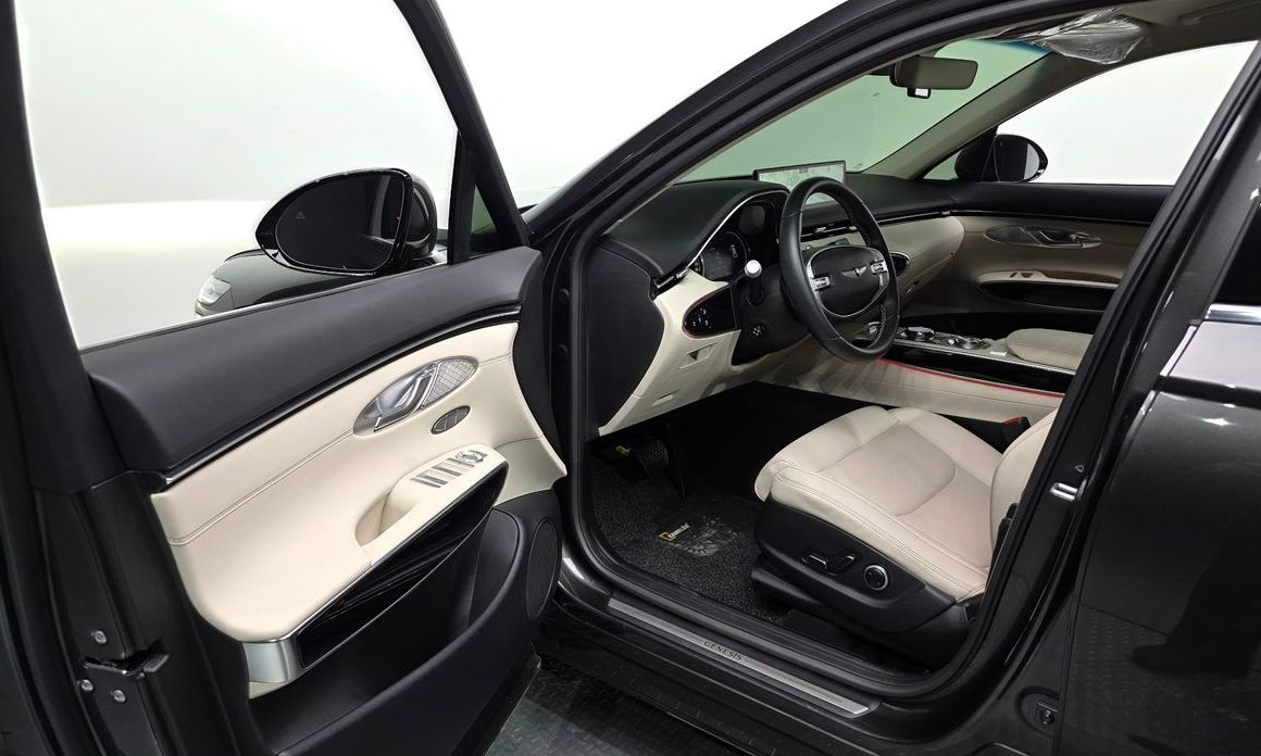 Genesis GV70 2024