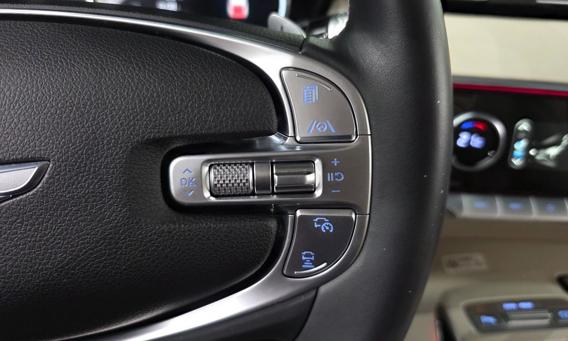 Genesis GV70 2024