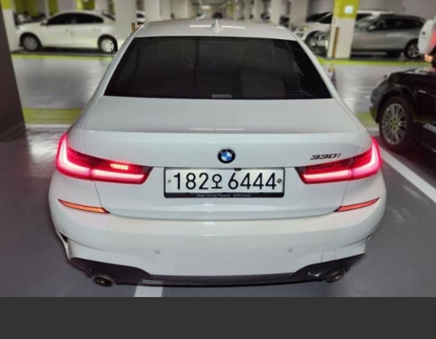BMW 3-Series 2023