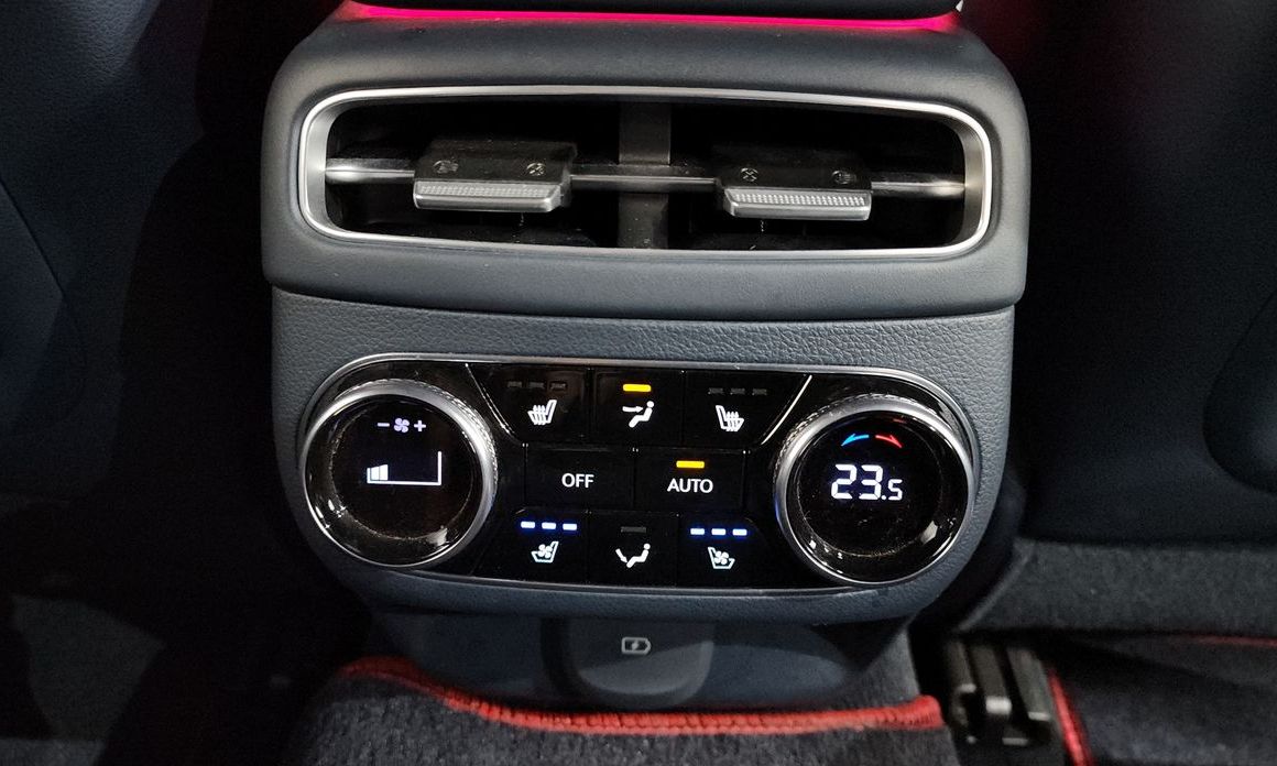 Genesis GV70 2023
