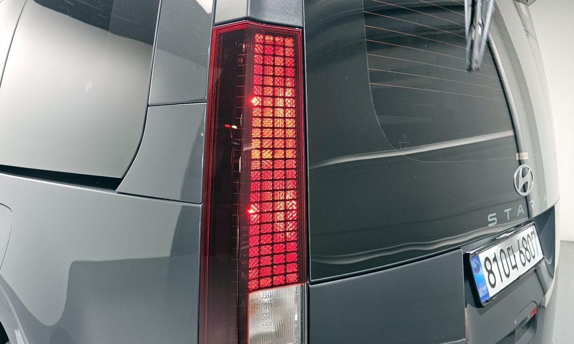 Hyundai Staria 2026