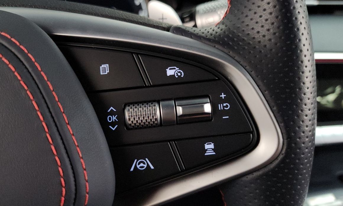 Genesis GV70 2023