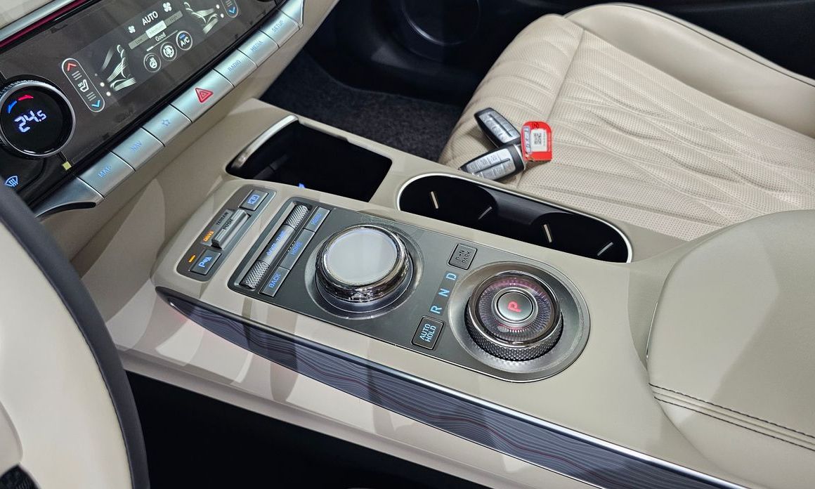 Genesis GV70 2024
