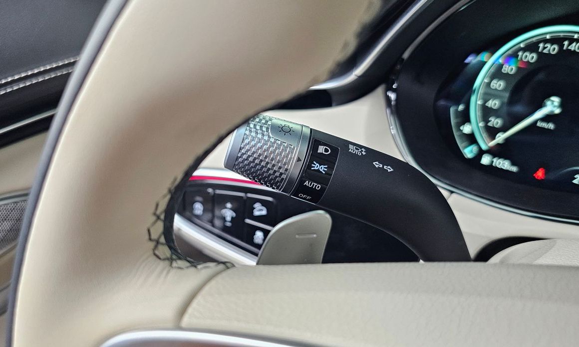 Genesis GV70 2024