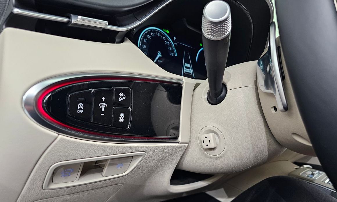 Genesis GV70 2024