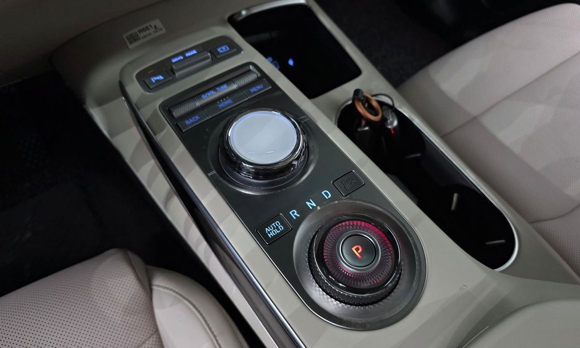 Genesis GV70 2024