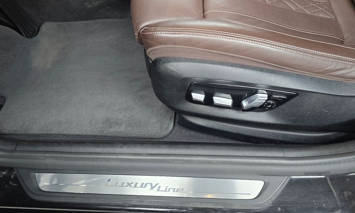 BMW 5-Series 2022