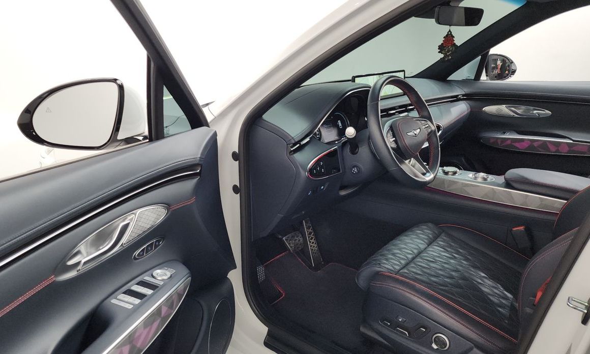 Genesis GV70 2023