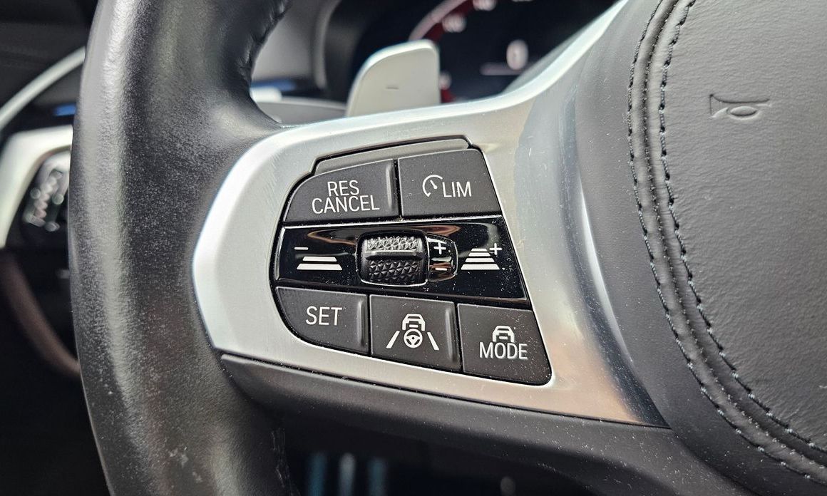BMW 5-Series 2022