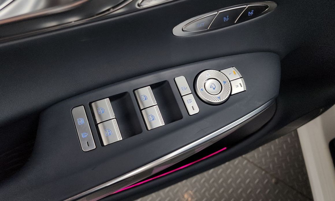 Genesis GV70 2023