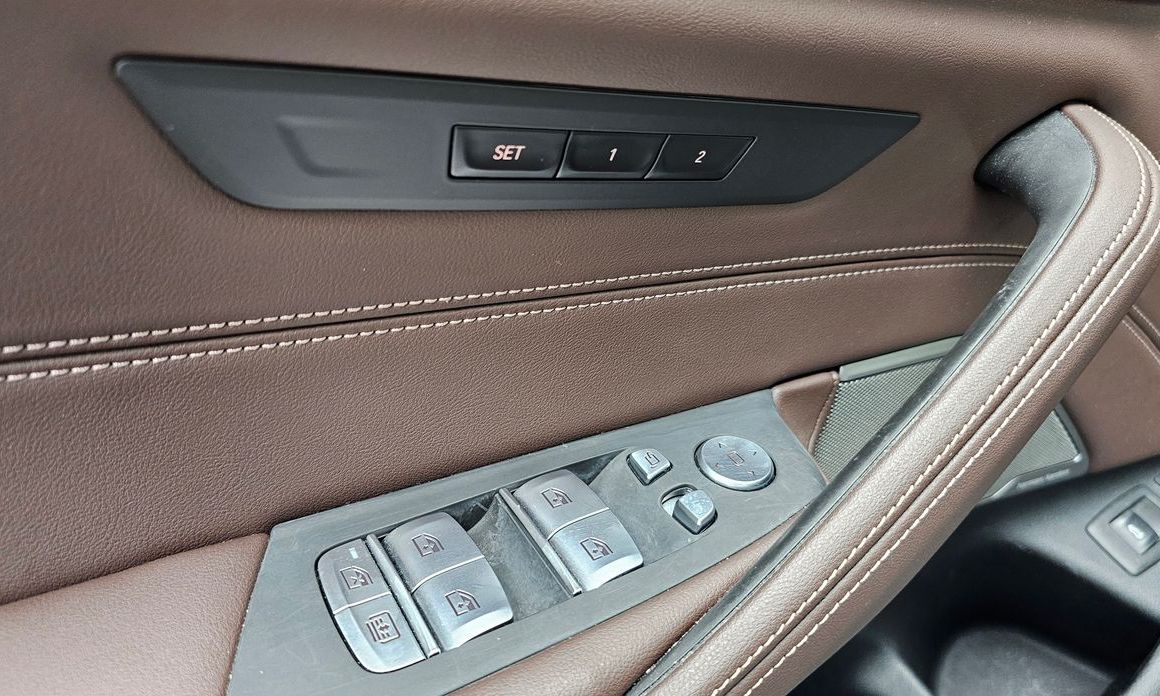 BMW 5-Series 2022