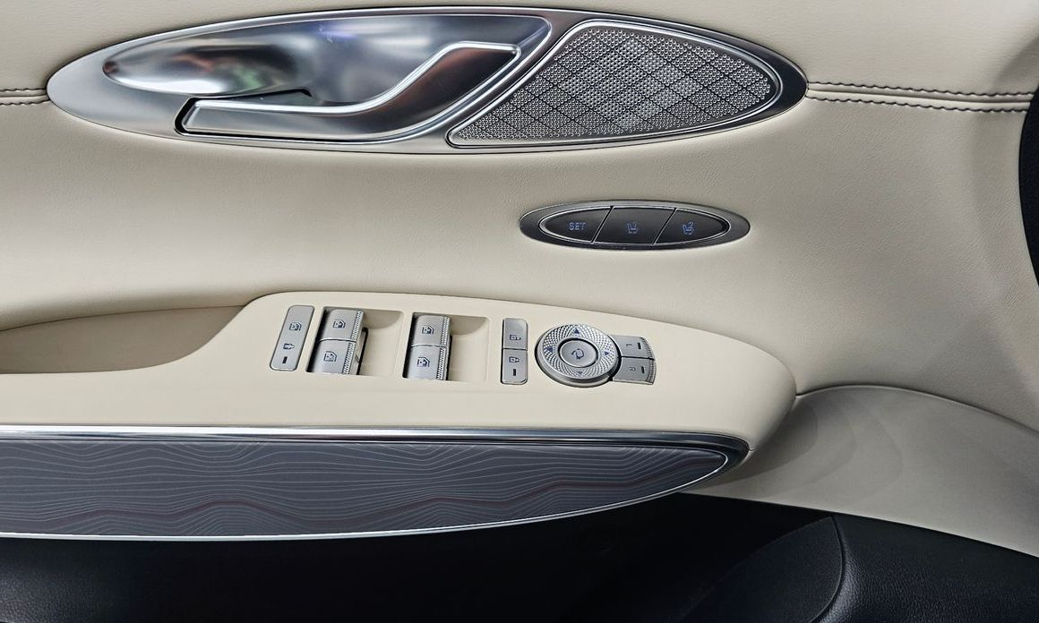 Genesis GV70 2024