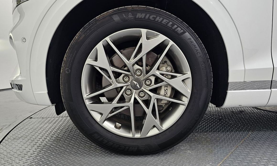 Genesis GV70 2024