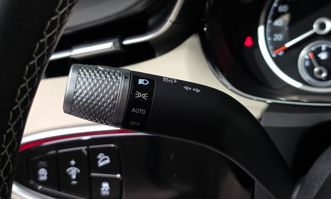 Genesis GV70 2024