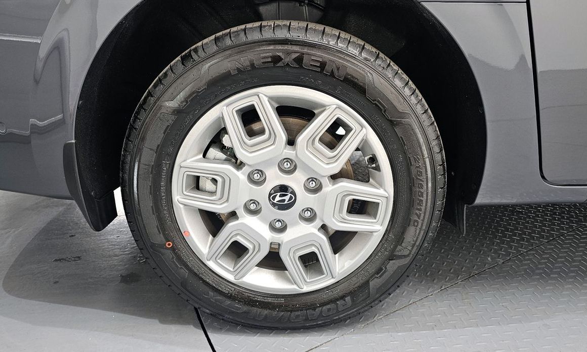 Hyundai Staria 2026