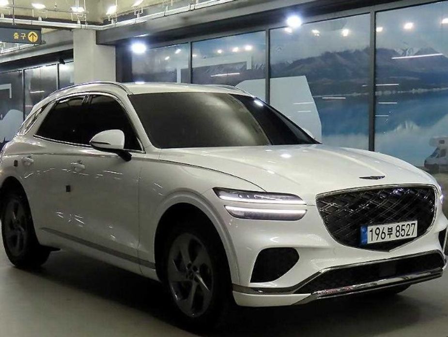 Genesis GV70 2025