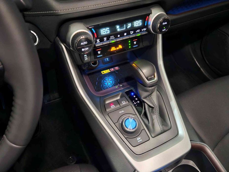 Toyota RAV4 2025