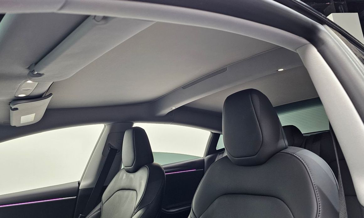 Tesla Model 3 2024