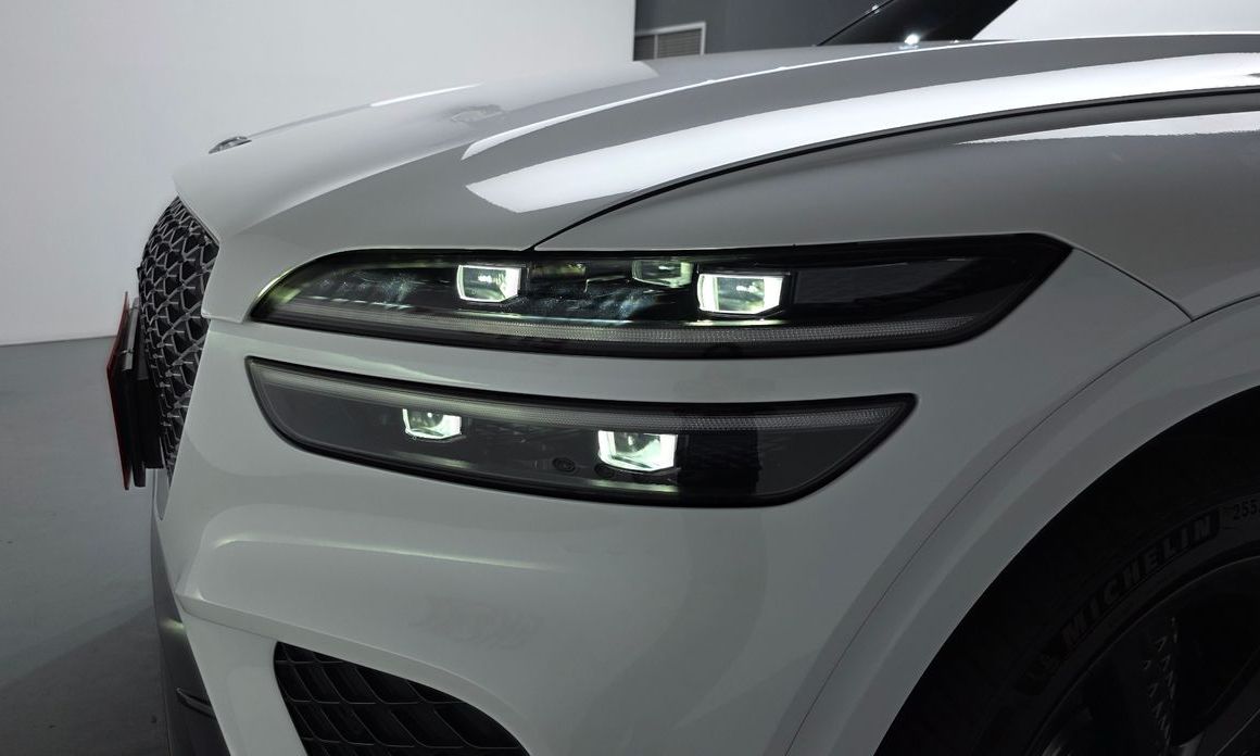 Genesis GV70 2023