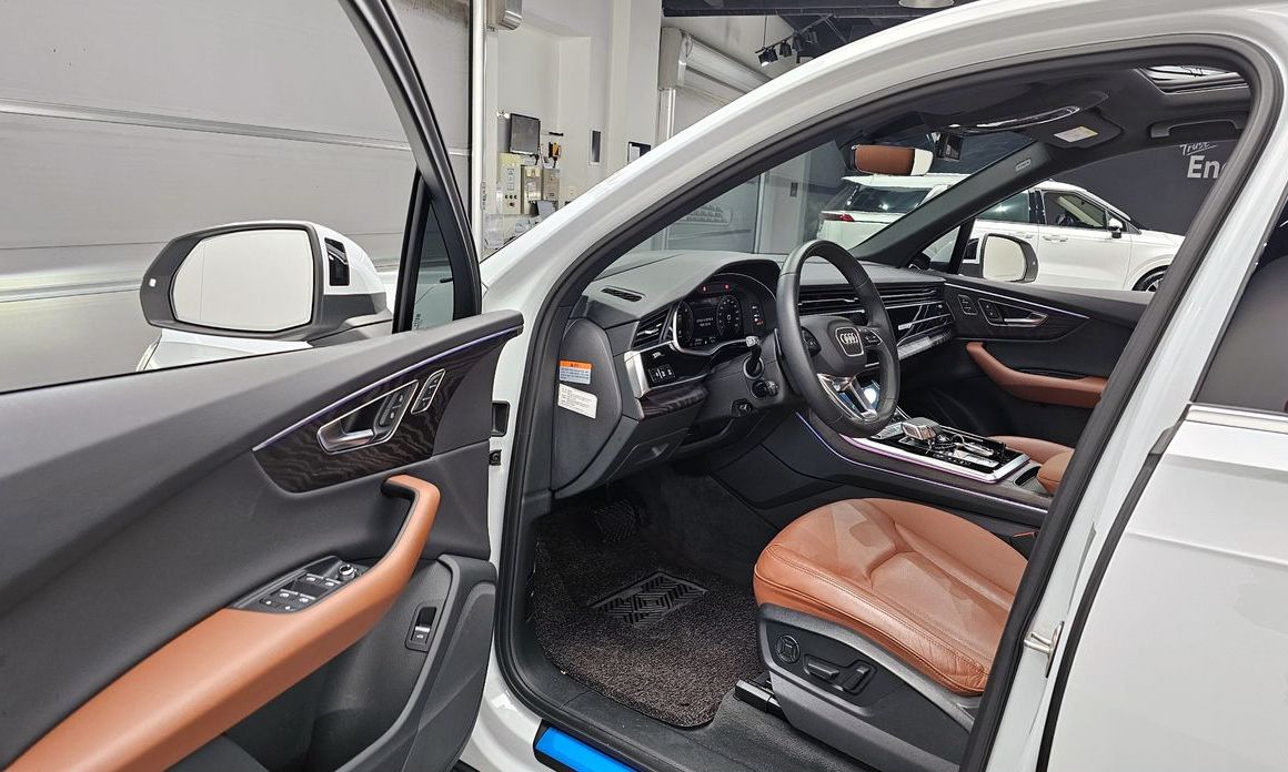Audi Q7 2021