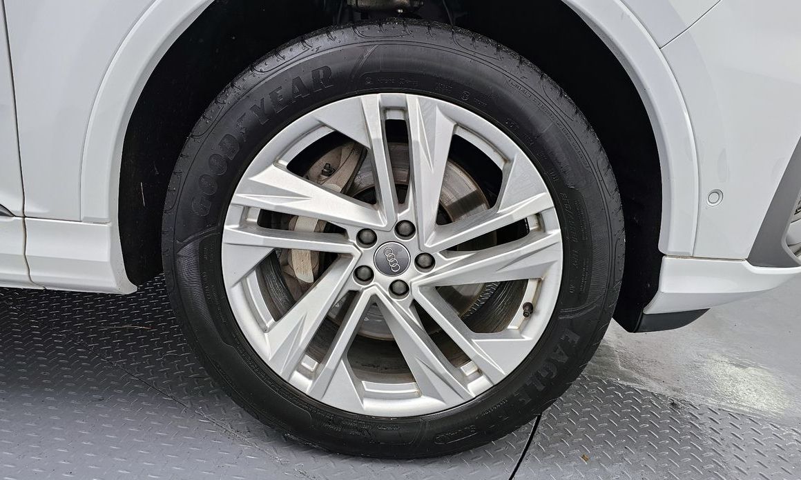 Audi Q7 2021