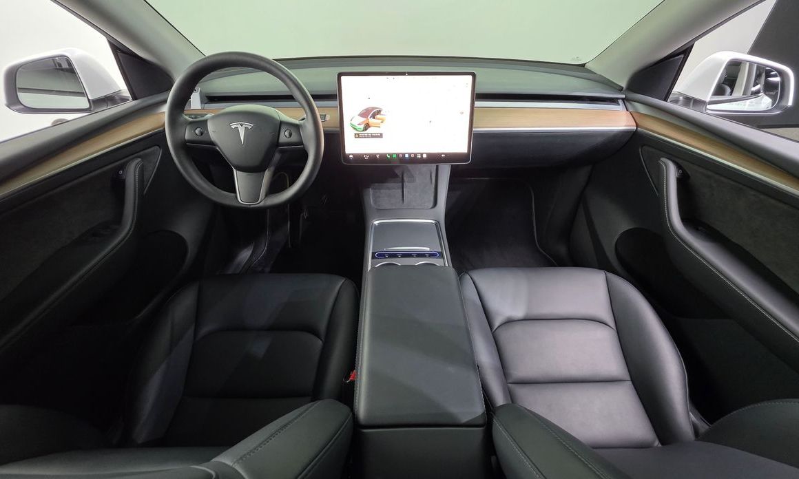 Tesla Model Y 2022