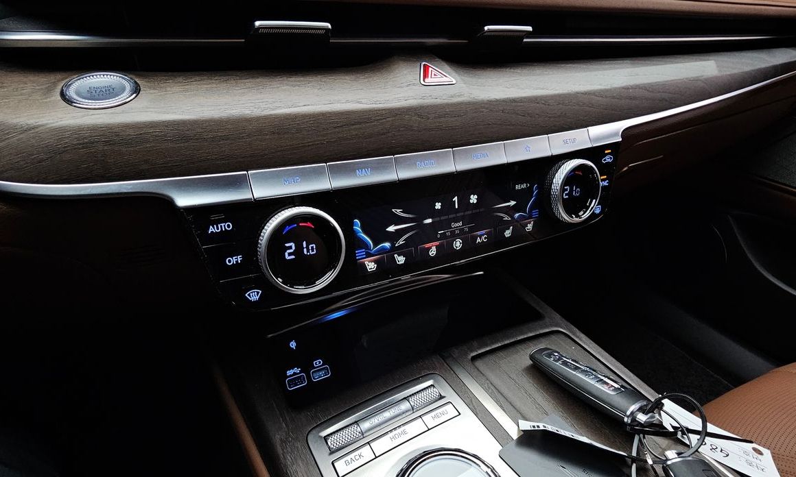 Genesis G80 2024