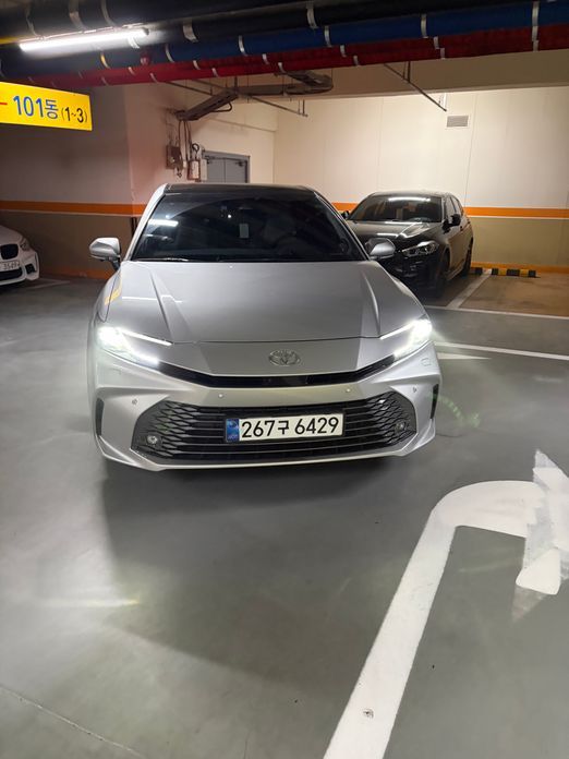 Toyota Camry 2025